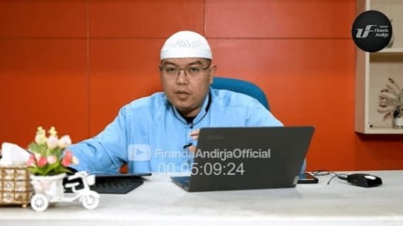 Biografi Ustadz Firanda Andirja Hafidzohullah Lengkap