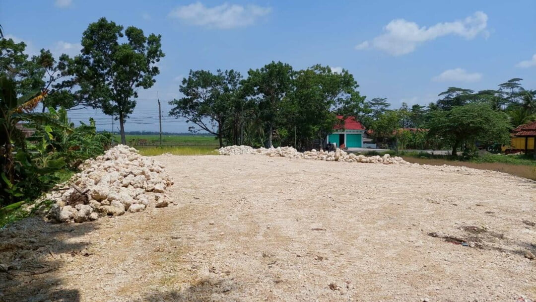 Donasi Perluasan Lahan Wakaf Untuk Masjid Tahap 2 (Perluasan Lahan 277 m², Pengarugan & Pondasi Keliling)