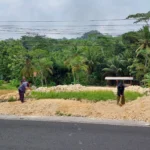 Progres Pembuatan Akses Jalan Masuk Ke Lahan Wakaf Masjid